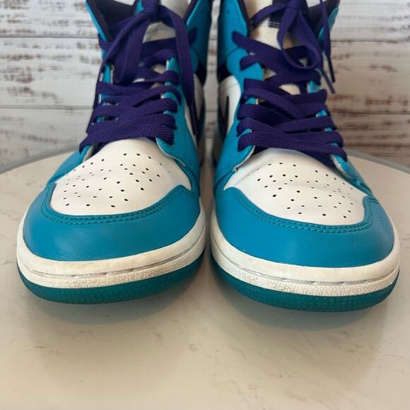 Nike Air Jordan 1 Mid 'Charlotte Hornets' Men’s - Picture 7 of 13